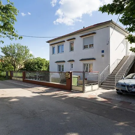 Twisting By The Private Pool * Zadar