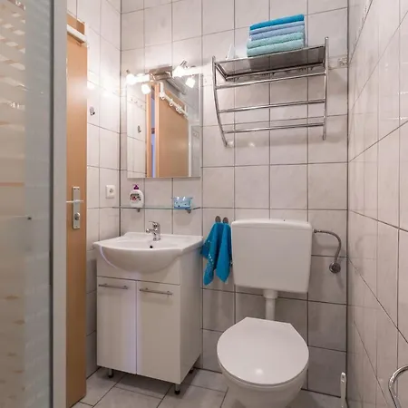 Apartman Twisting By The Private Pool