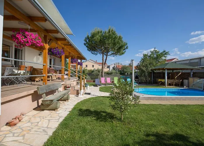 Twisting By The Private Pool *