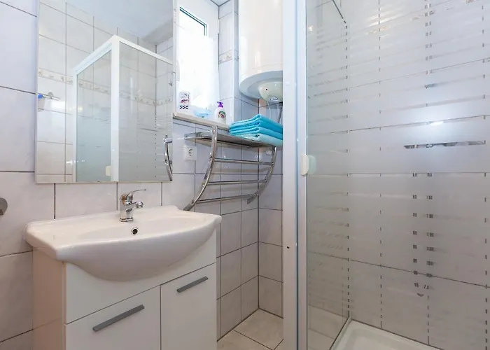 Twisting By The Private Pool Zadar