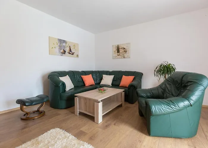 דירה Twisting By The Private Pool זאדאר