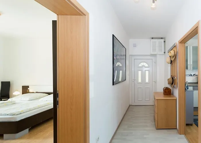 דירה Twisting By The Private Pool זאדאר